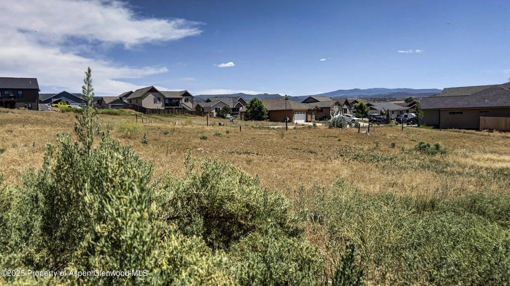 2 of 33 - 373 Roan Court, Silt, CO