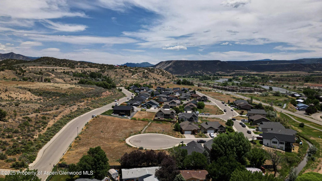 7 of 33 - 373 Roan Court, Silt, CO