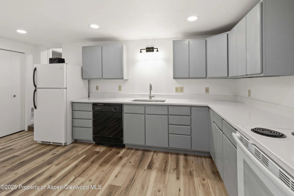 20 of 36 - 1124 Walz Avenue, Glenwood Springs, CO