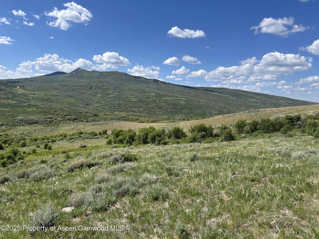 7 of 9 - 1633 Eagle Loop Loop, Craig, CO