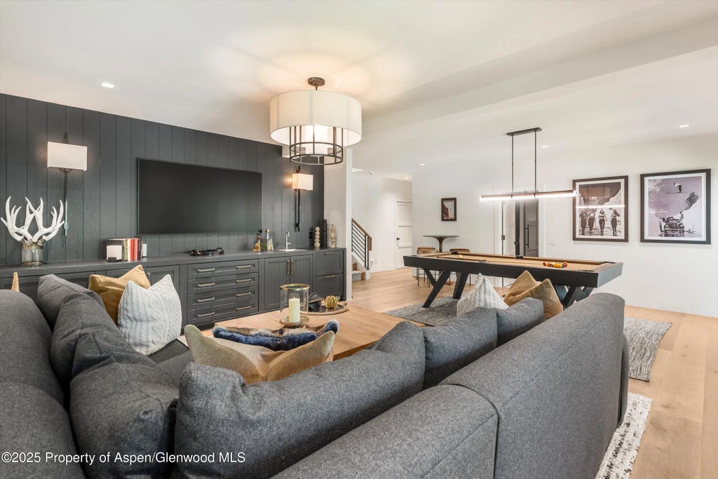 46 of 58 - 1271 Ute Avenue, Aspen, CO