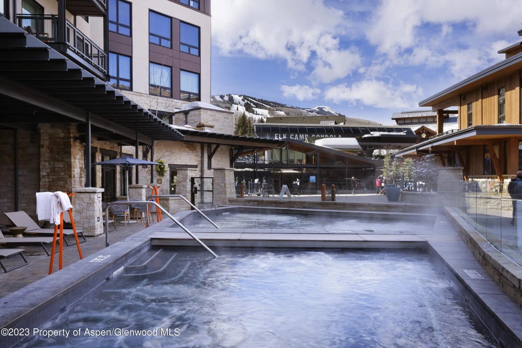 25 of 26 - 65 Wood Road 233, Snowmass Village, CO