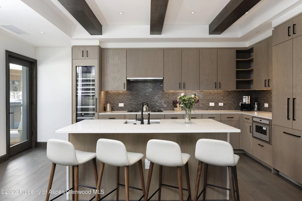 7 of 26 - 65 Wood Road 233, Snowmass Village, CO