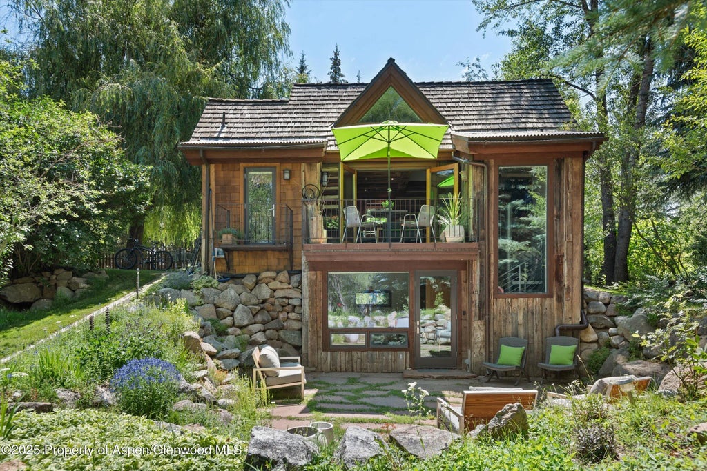 7 of 25 - 117 Neale Avenue, Aspen, CO