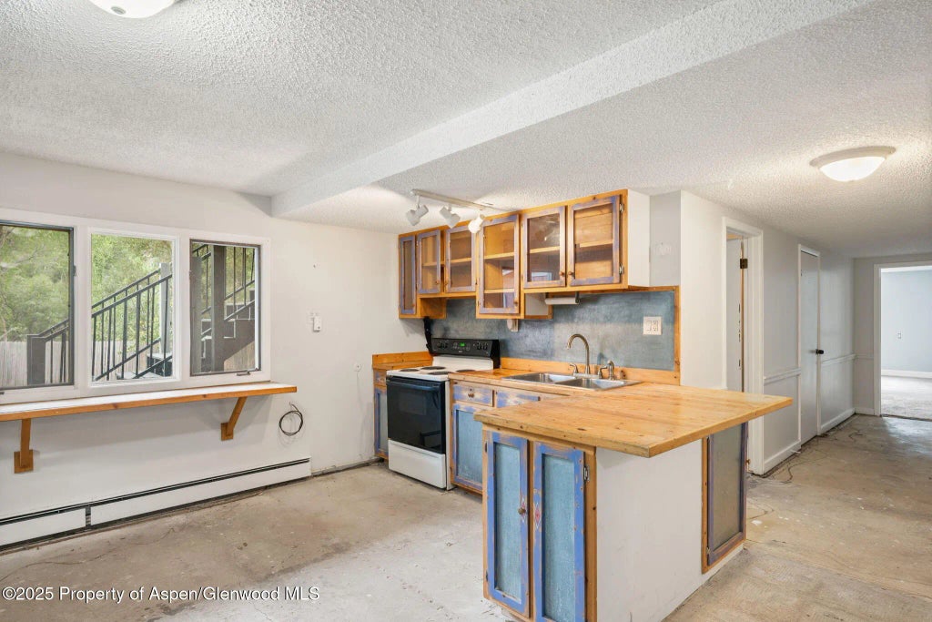 32 of 37 - 91 Michels Circle, Glenwood Springs, CO