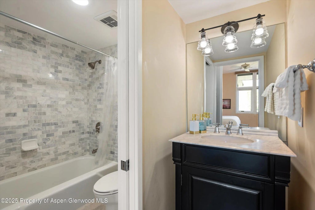 11 of 13 - 800 S Mill Street 301c, Aspen, CO