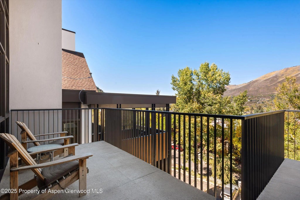 2 of 13 - 800 S Mill Street 301c, Aspen, CO