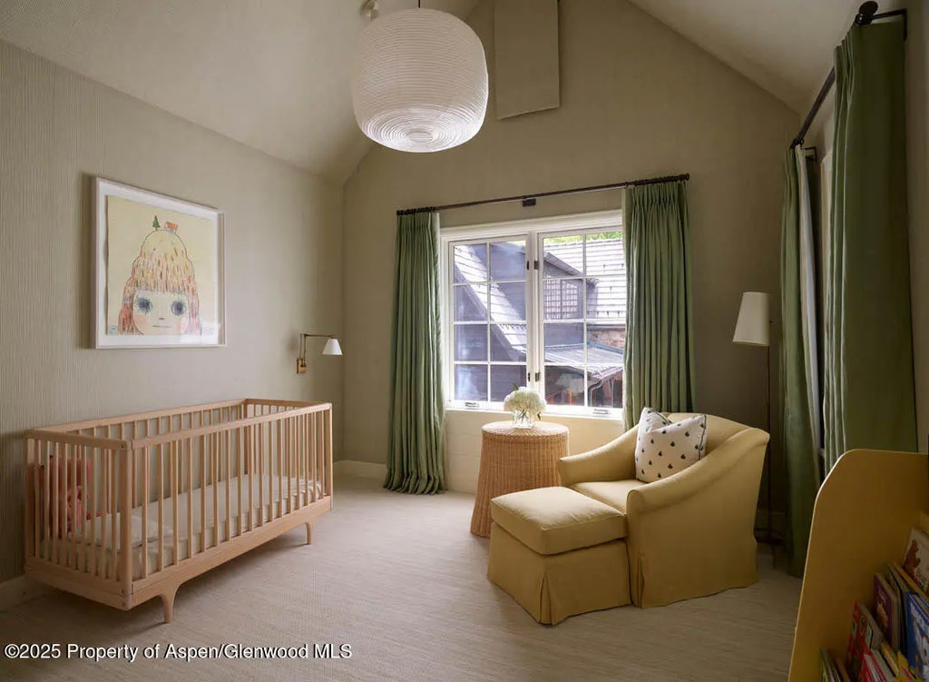 17 of 37 - 864 Moore Drive, Aspen, CO