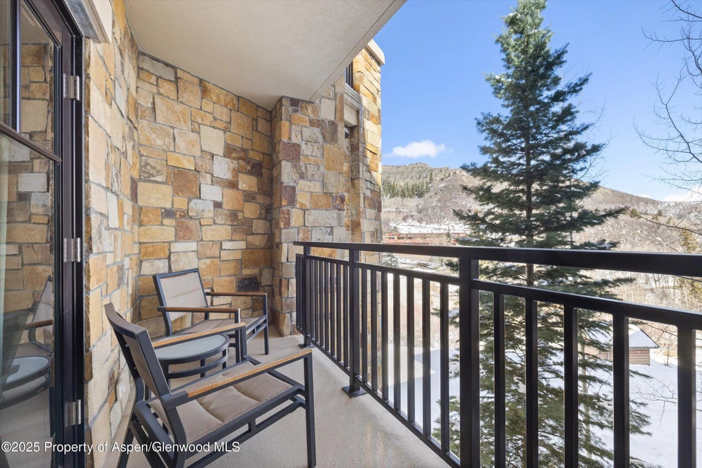 23 of 24 - 130 Wood Road 314/316, Snowmass Village, CO