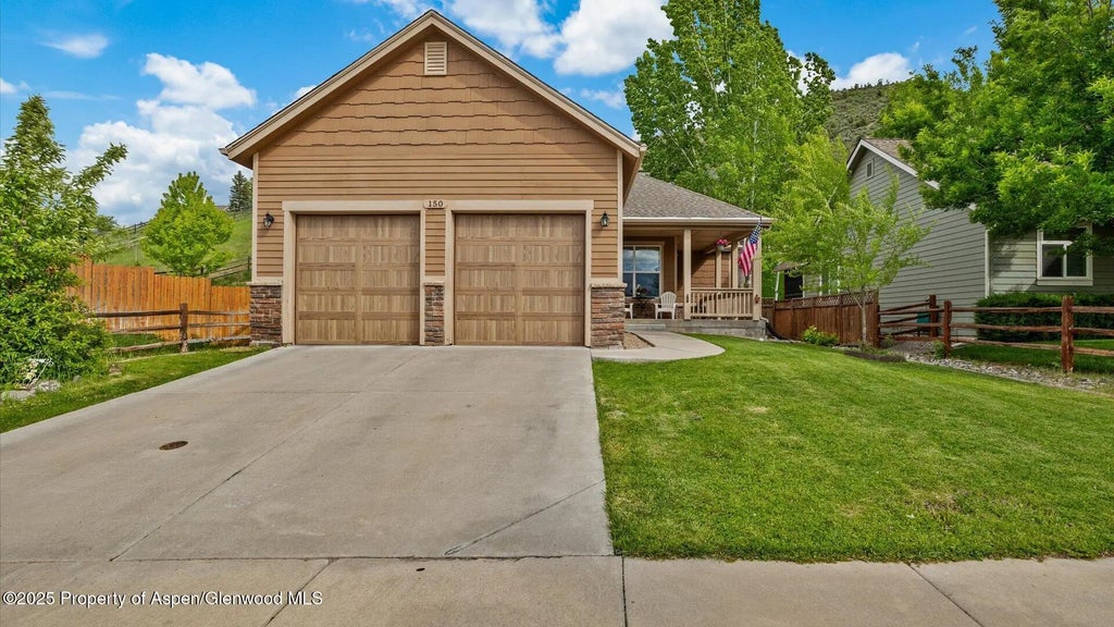 150 Castle Court, New Castle