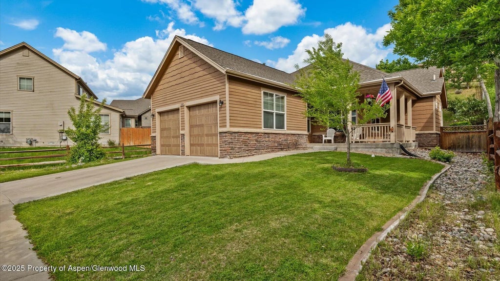 2 of 30 - 150 Castle Court, New Castle, CO