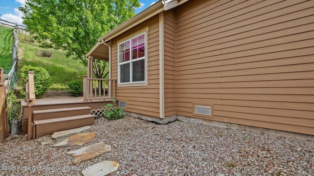 27 of 30 - 150 Castle Court, New Castle, CO