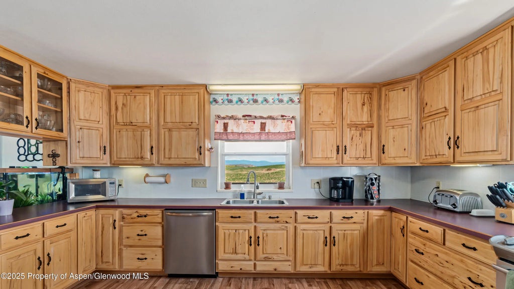 10 of 41 - 1300 Johnson Way, Craig, CO