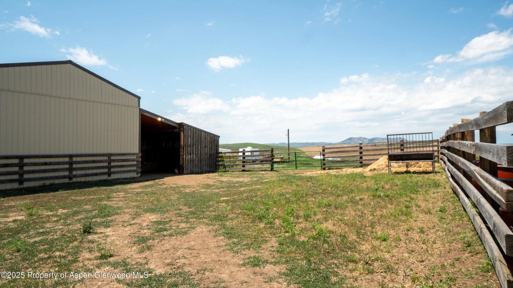 33 of 41 - 1300 Johnson Way, Craig, CO