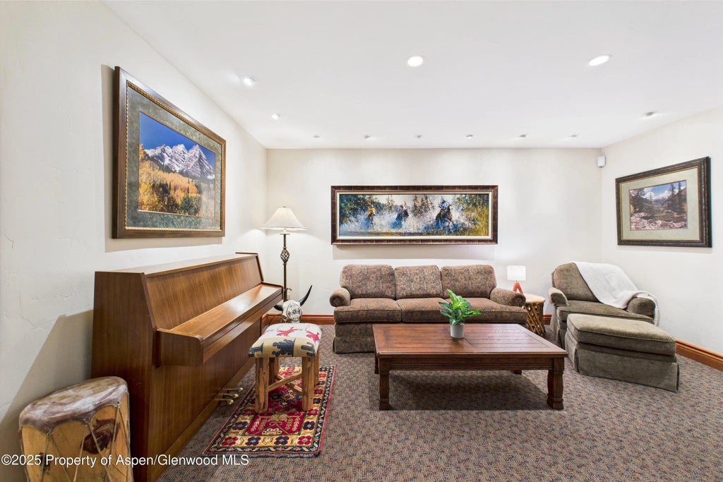 29 of 37 - 593 Meadowood Drive, Aspen, CO