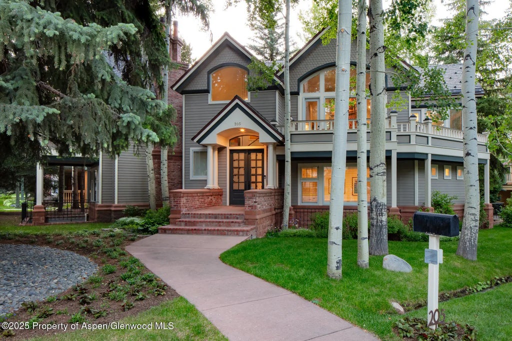 28 of 29 - 205 N 6th Street, Aspen, CO