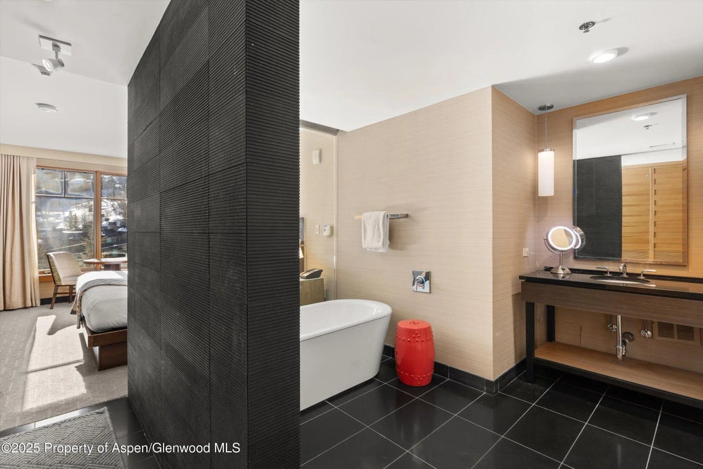 8 of 13 - 130 Wood Road 536, Snowmass Village, CO