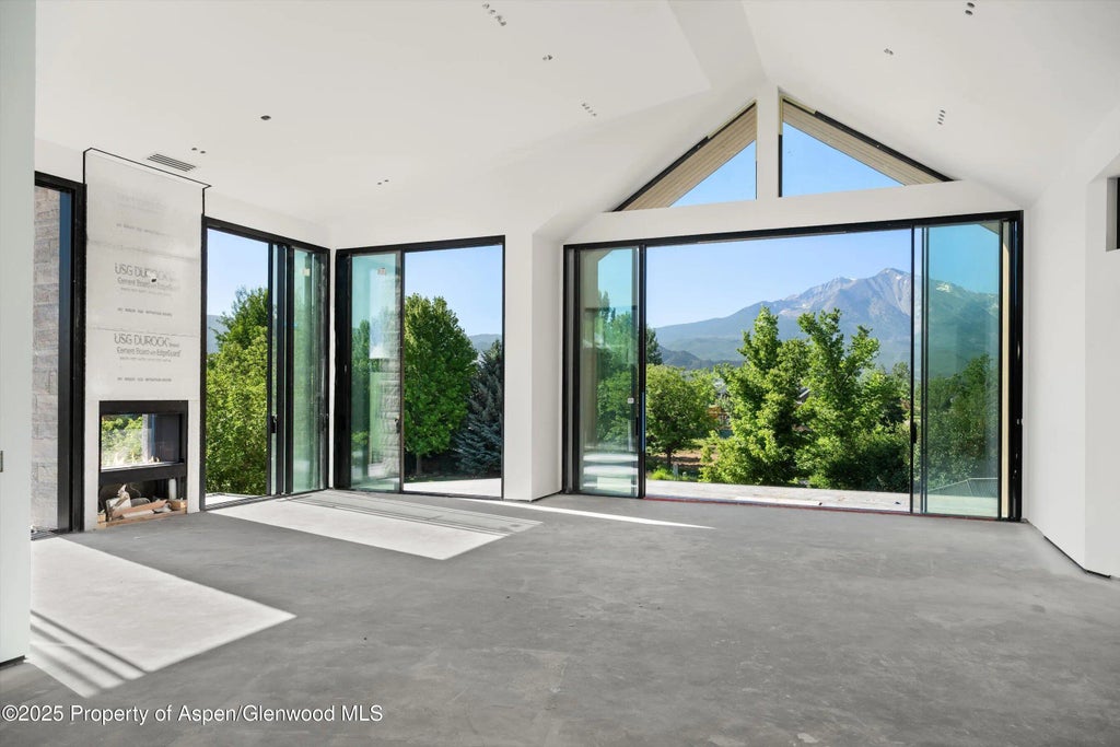 2 of 37 - 769 Perry Ridge, Carbondale, CO