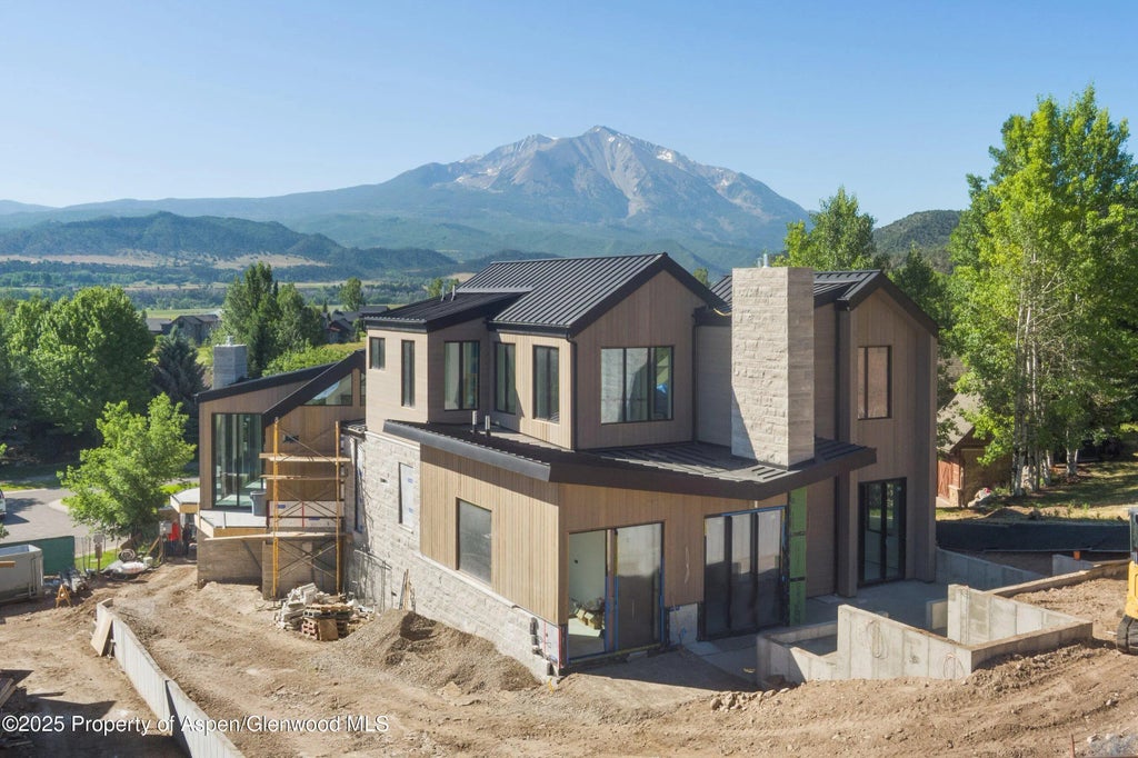 6 of 37 - 769 Perry Ridge, Carbondale, CO