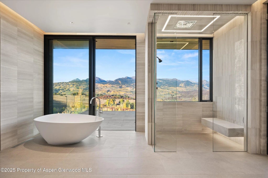 21 of 34 - 401 Carroll Drive, Aspen, CO