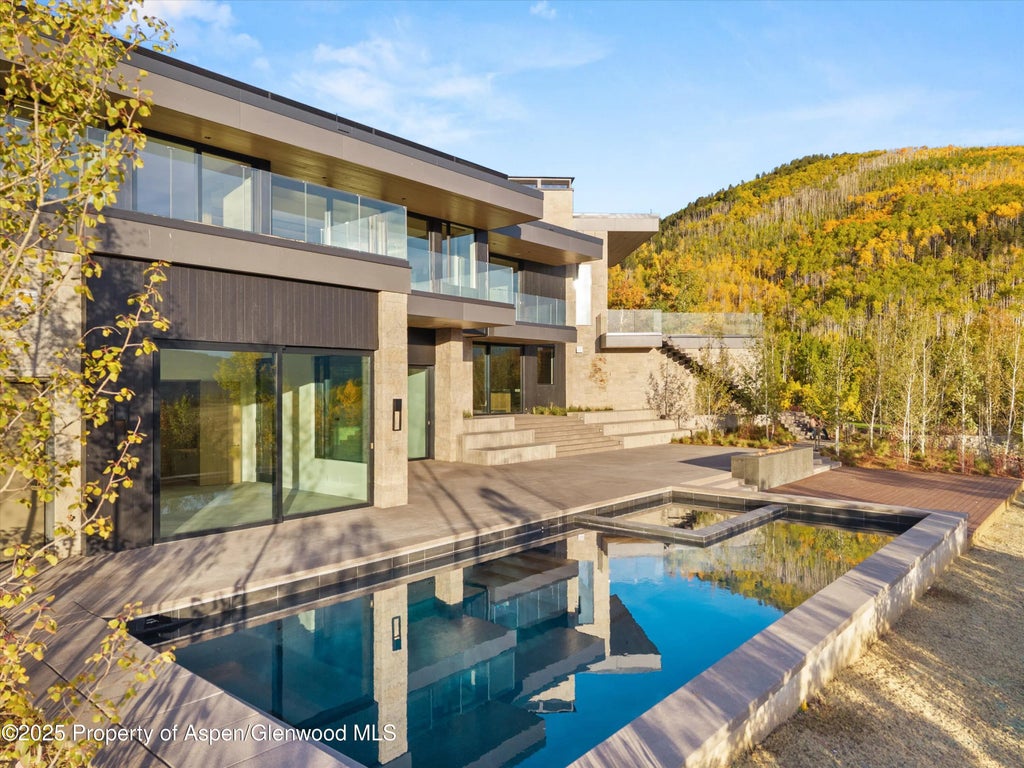 6 of 34 - 401 Carroll Drive, Aspen, CO