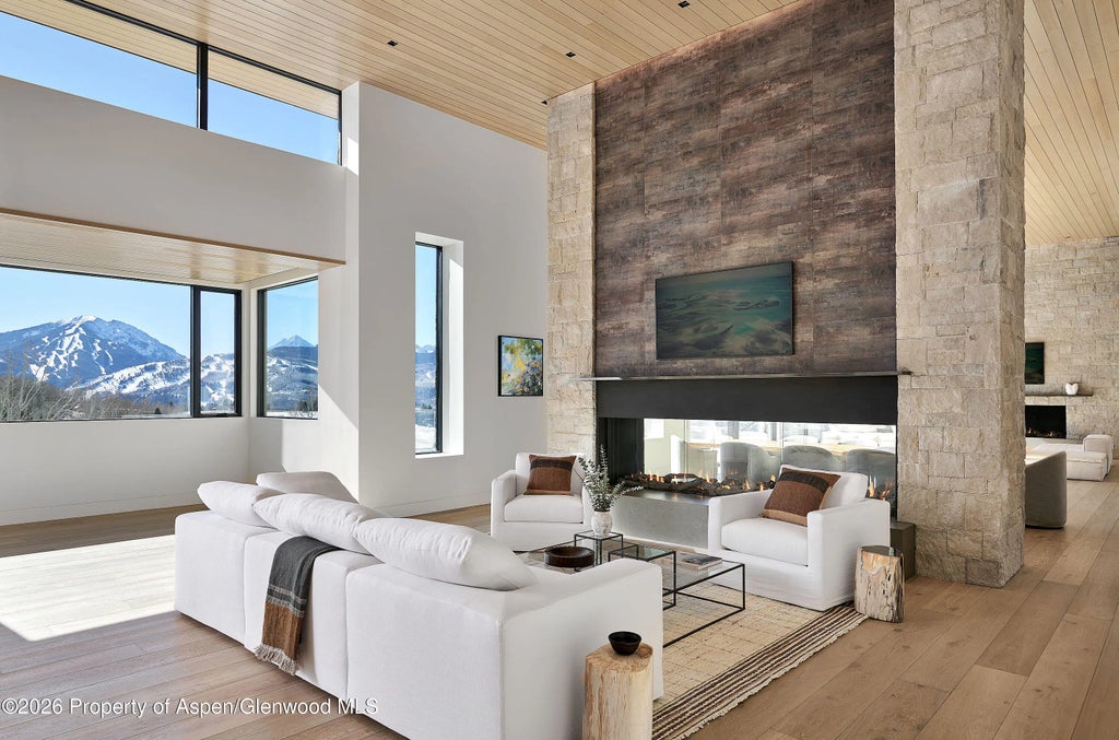 8 of 48 - 401 Carroll Drive, Aspen, CO