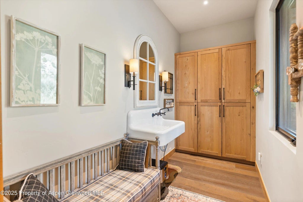24 of 38 - 1655 County Rd 109, Glenwood Springs, CO