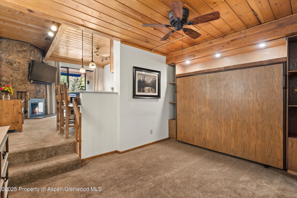 9 of 11 - 301 E Hyman Avenue 207, Weeks 35,36,48, Aspen, CO