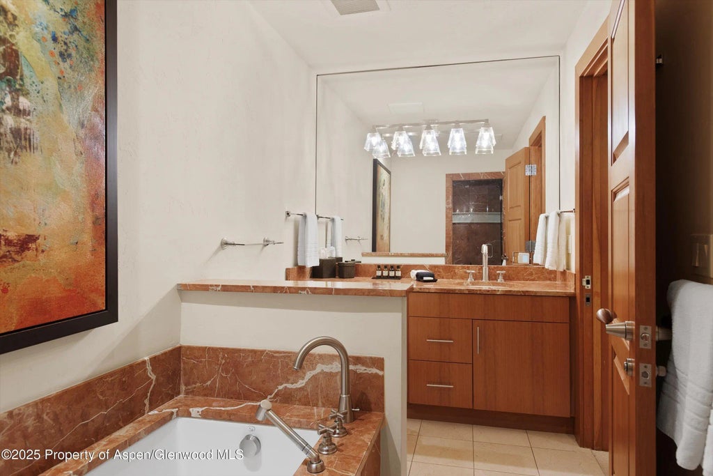 40 of 44 - 714 S Galena Street B, Aspen, CO