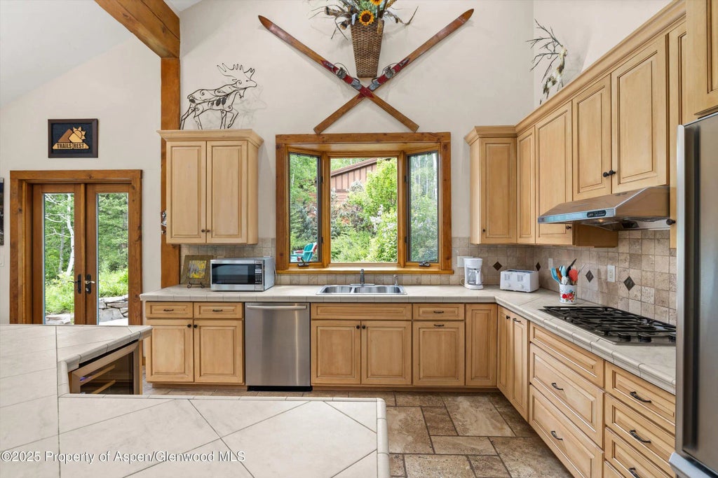 19 of 64 - 117 Deer Lane, Marble, CO