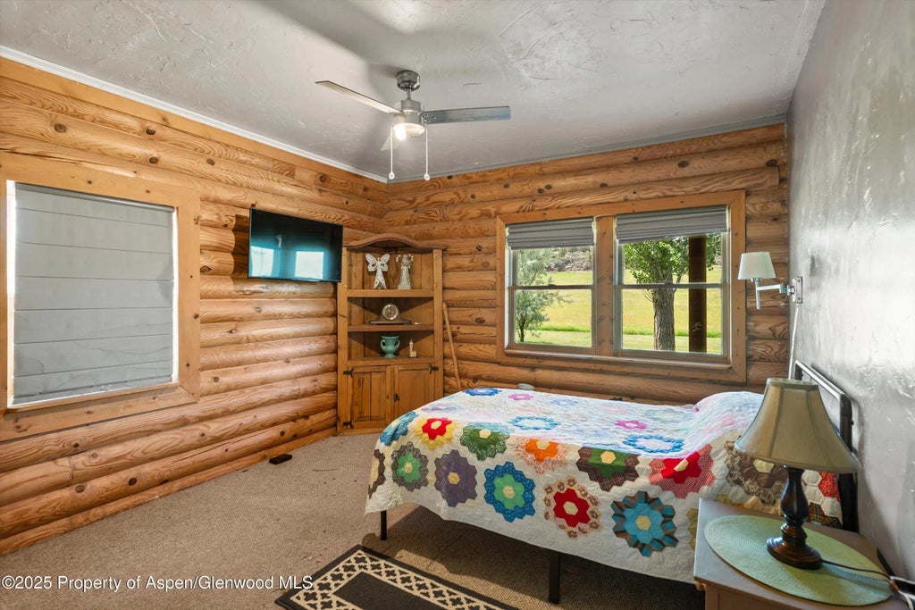 13 of 46 - 1563 County Road 326, Silt, CO