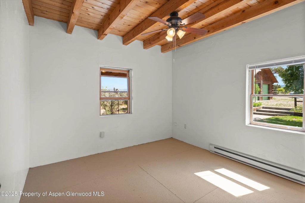 14 of 46 - 1563 County Road 326, Silt, CO