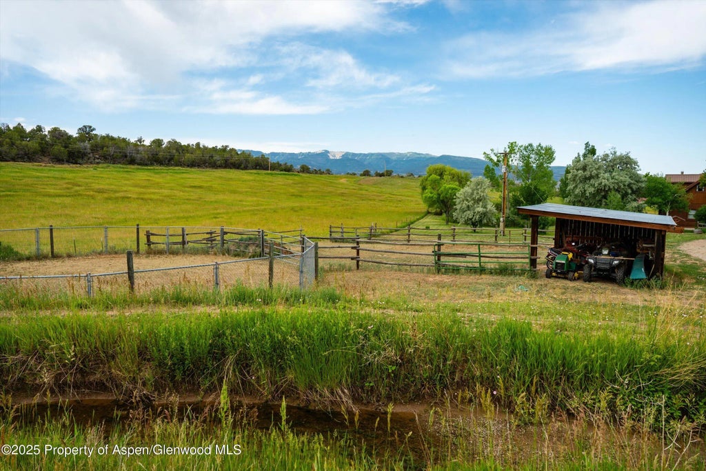 29 of 46 - 1563 County Road 326, Silt, CO