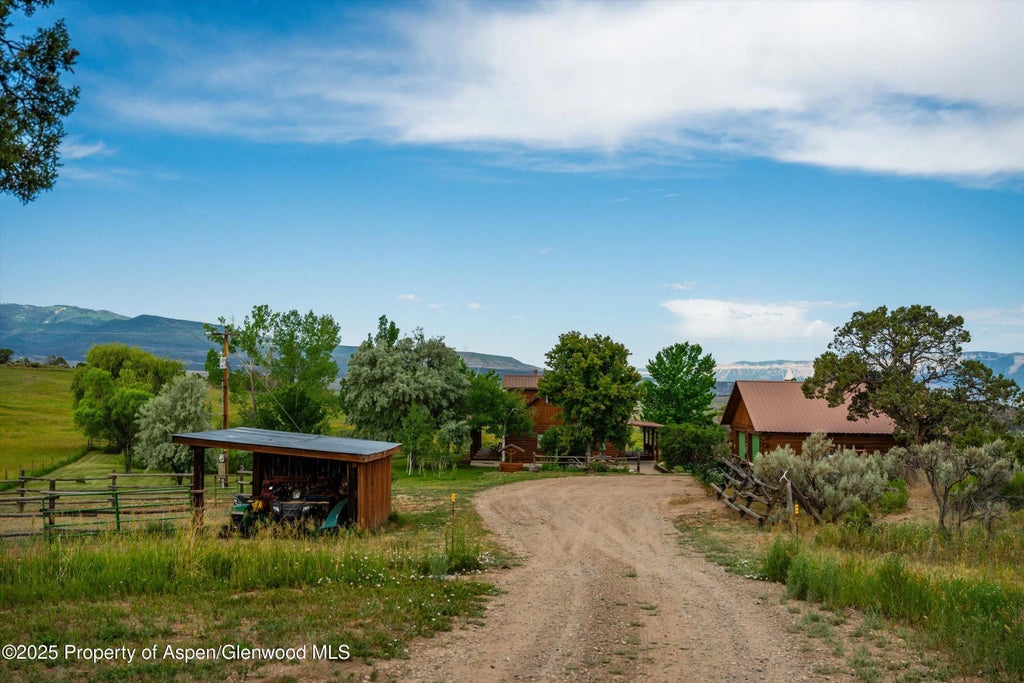 34 of 46 - 1563 County Road 326, Silt, CO
