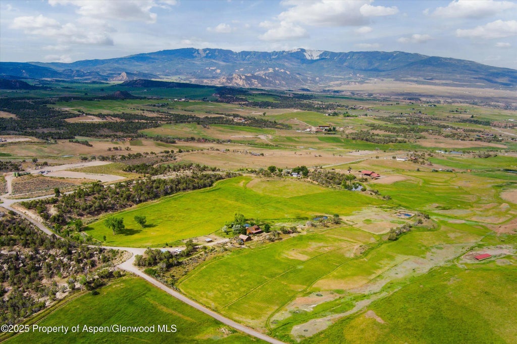 37 of 46 - 1563 County Road 326, Silt, CO