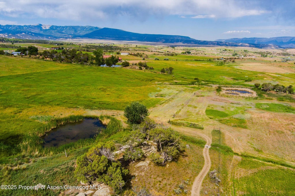 44 of 46 - 1563 County Road 326, Silt, CO