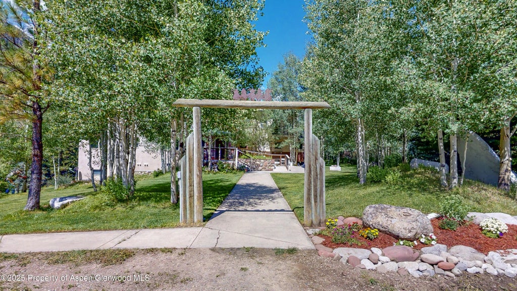 11 of 22 - 2880 Co Rd 3, Marble, CO