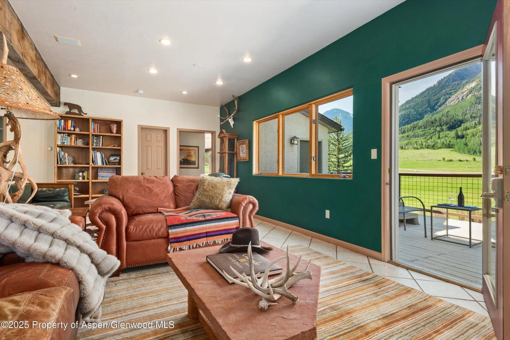 6 of 22 - 2880 Co Rd 3, Marble, CO