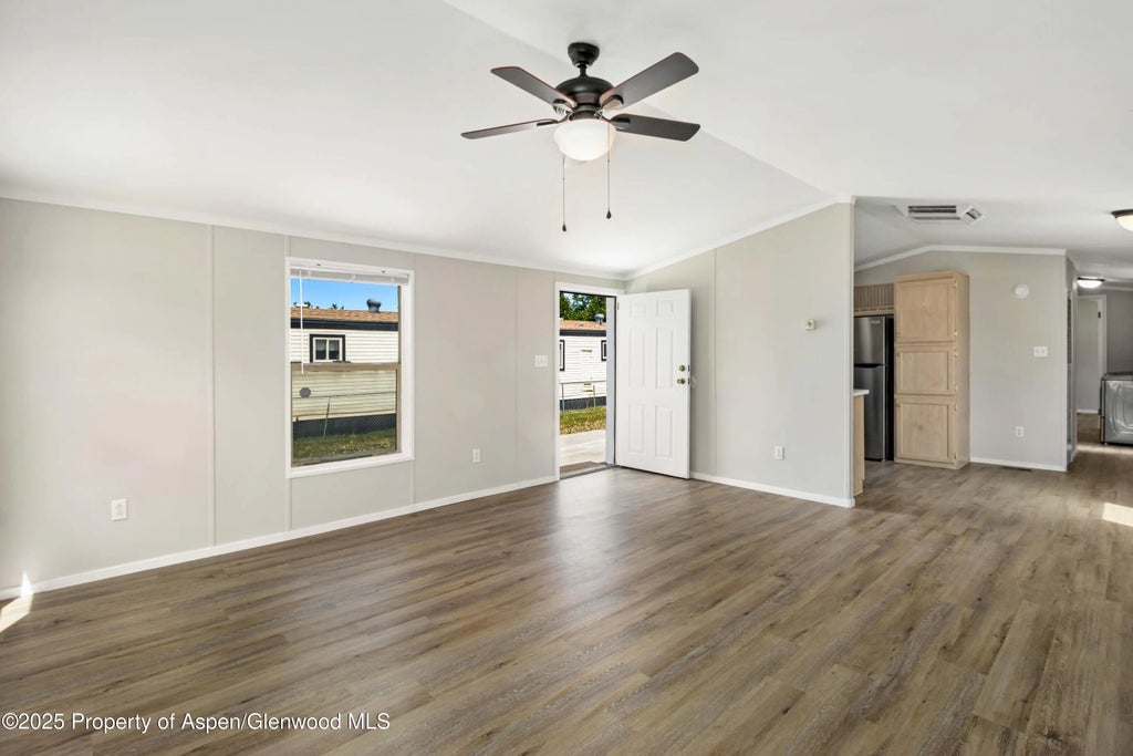 1 of 13 - 424 32 Road 85, Clifton, CO