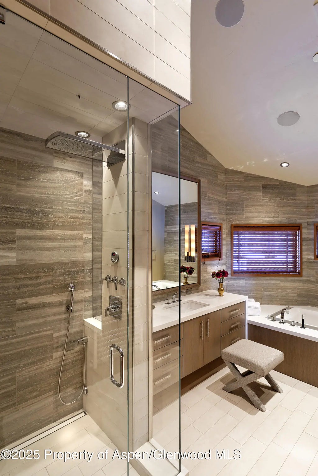 13 of 30 - 1395 Sierra Vista Drive Unit 1, Aspen, CO