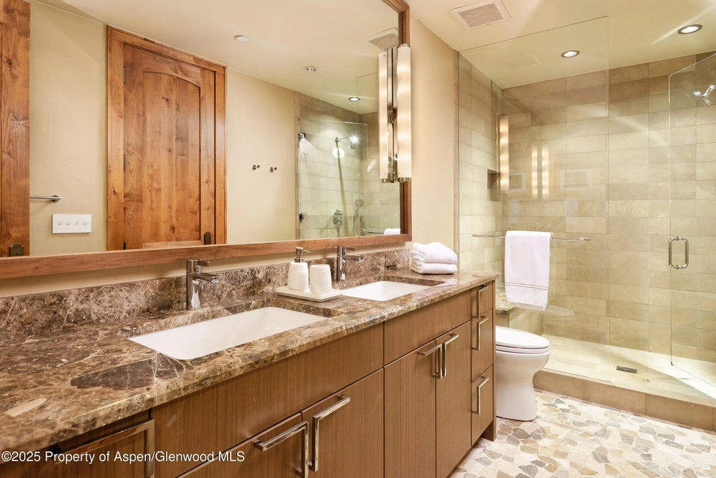18 of 30 - 1395 Sierra Vista Drive Unit 1, Aspen, CO