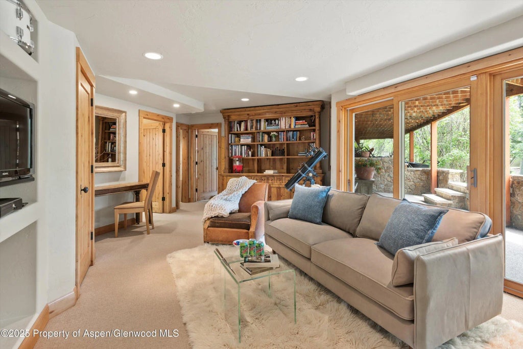 35 of 48 - 554 Sinclair Road, Snowmass Village, CO