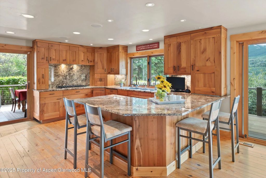 4 of 34 - 554 Sinclair Road, Snowmass Village, CO