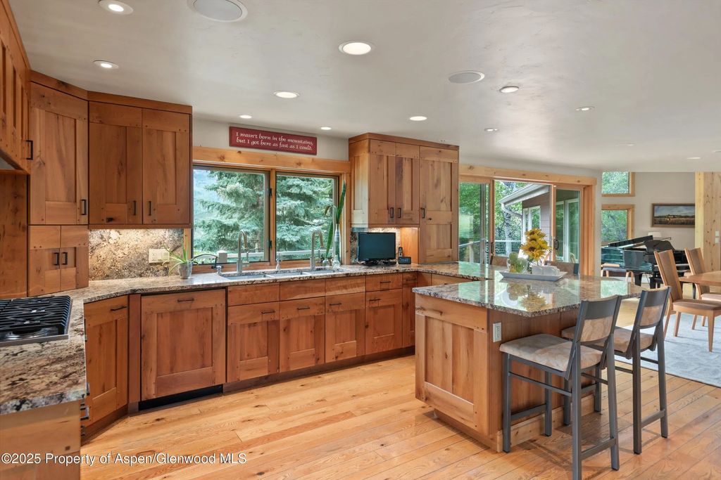 5 of 34 - 554 Sinclair Road, Snowmass Village, CO