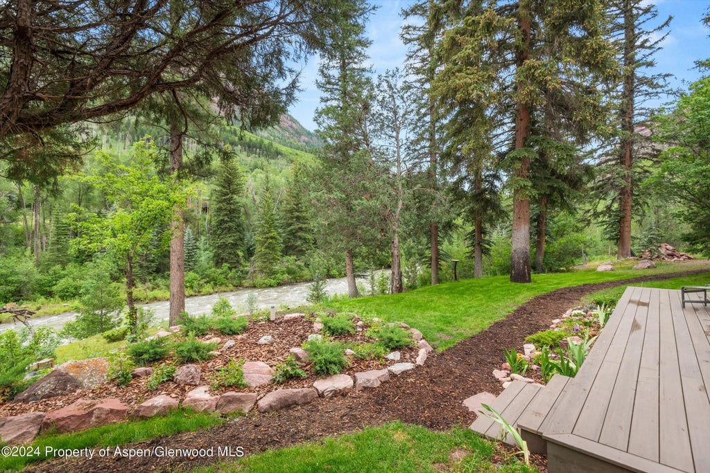 10 of 53 - 135 Irwin Drive, Redstone, CO