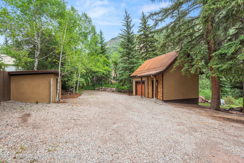 48 of 53 - 135 Irwin Drive, Redstone, CO