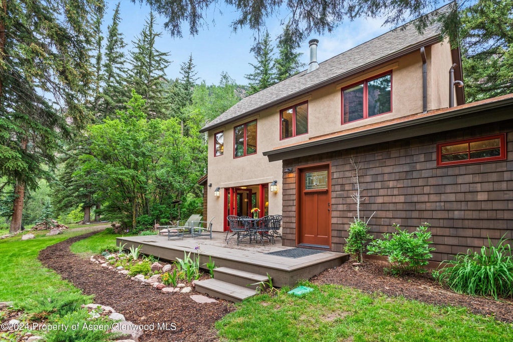 7 of 46 - 135 Irwin Drive, Redstone, CO