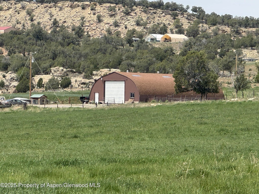 18 of 25 - 1747 County Road 326, Silt, CO