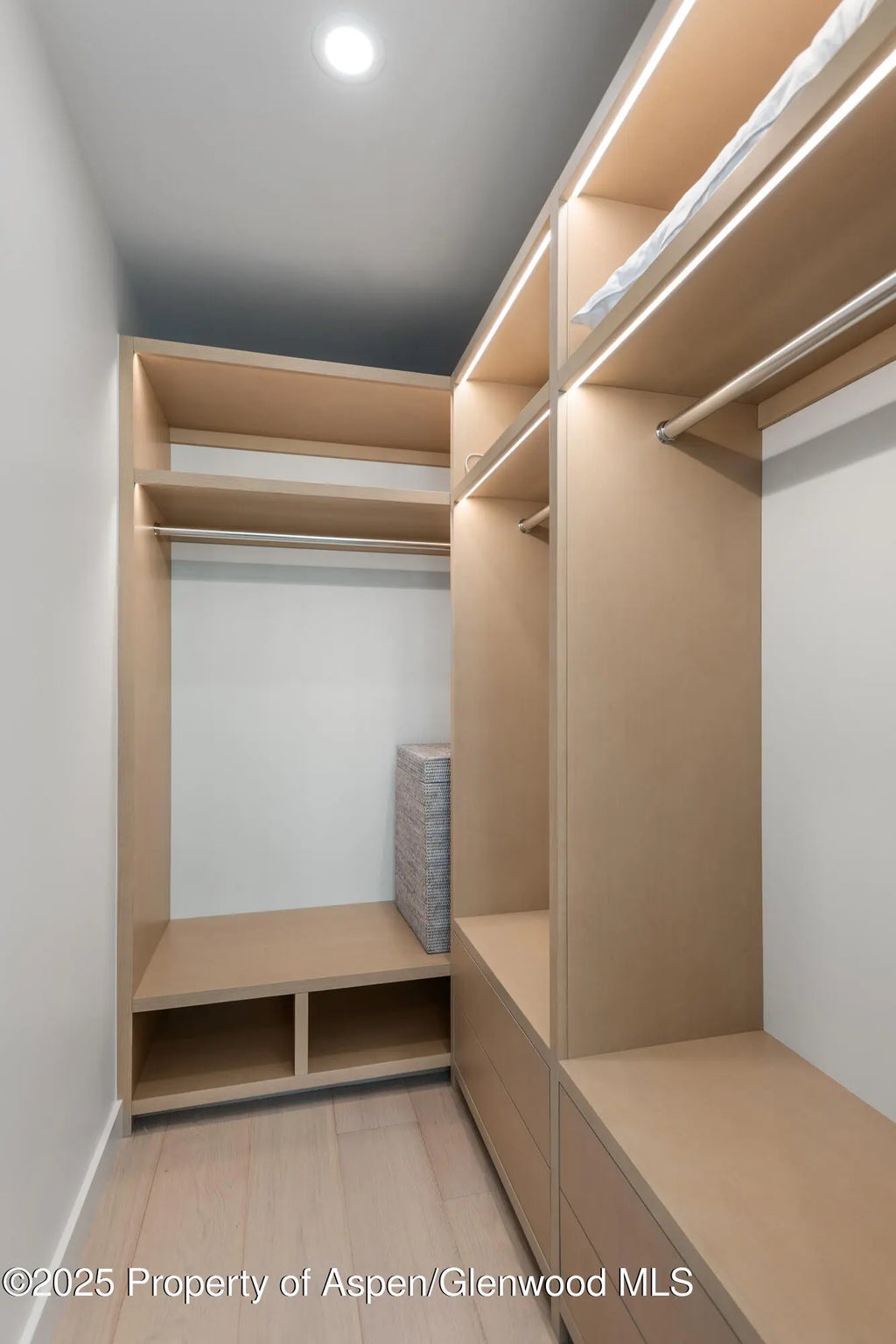 13 of 29 - 800 E Hopkins Avenue B5, Aspen, CO