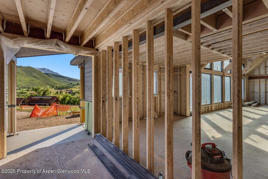 18 of 59 - 902/904 Sopris Creek Road, Basalt, CO